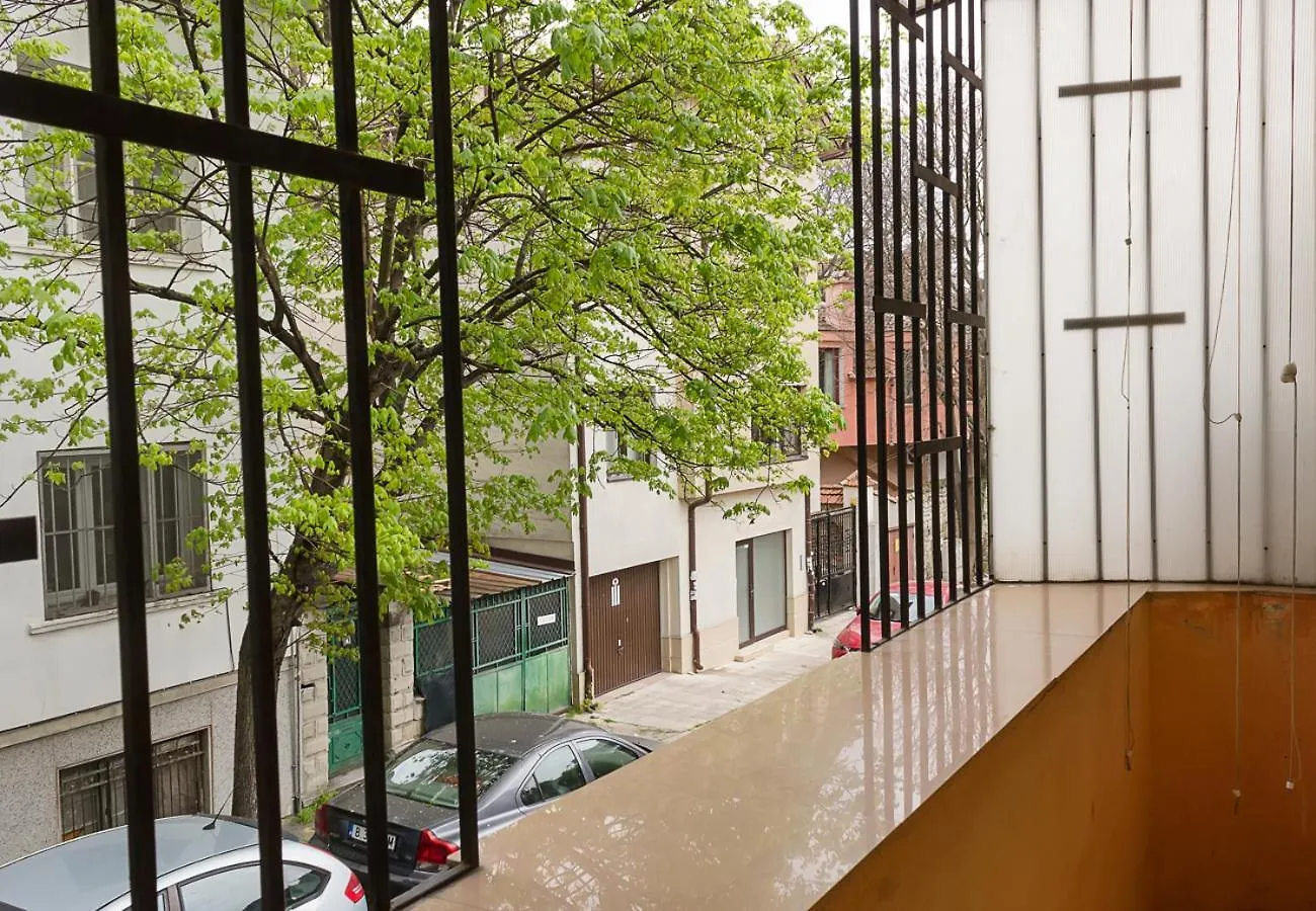 Cozy & Functional By The Opera Apartment Varna